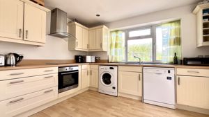 Annexe Kitchen- click for photo gallery